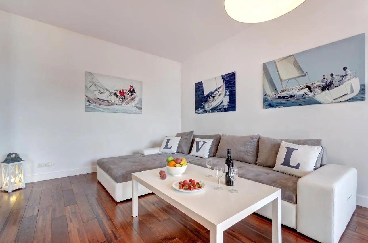 Appartamento Dom & House - Apartamenty Nadmorski Dwor Danzica Polonia