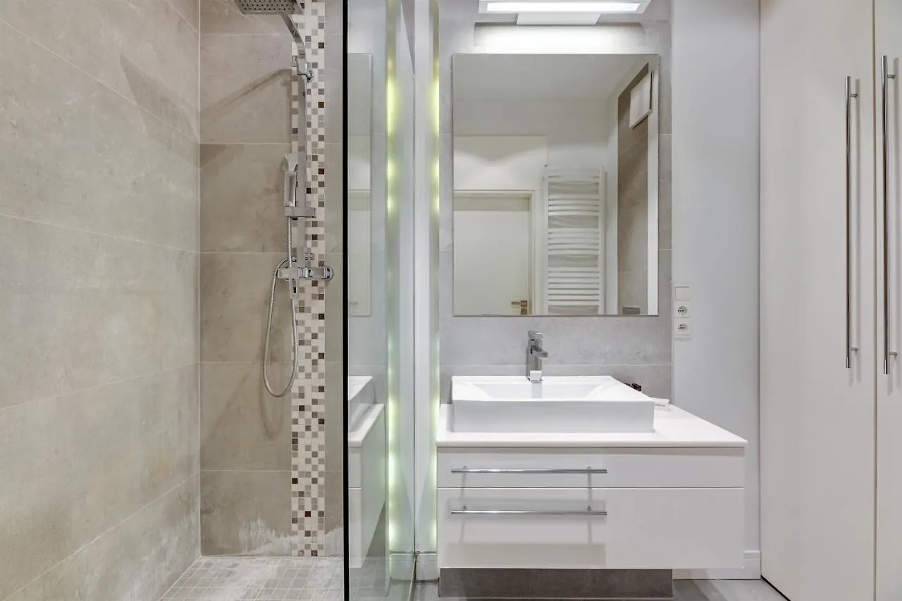 Dom & House - Apartamenty Nadmorski Dwor Danzica Appartamento