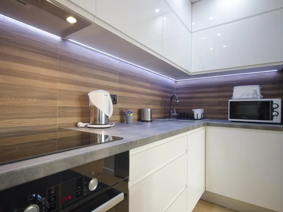 Dom & House - Apartamenty Nadmorski Dwor Danzica Polonia