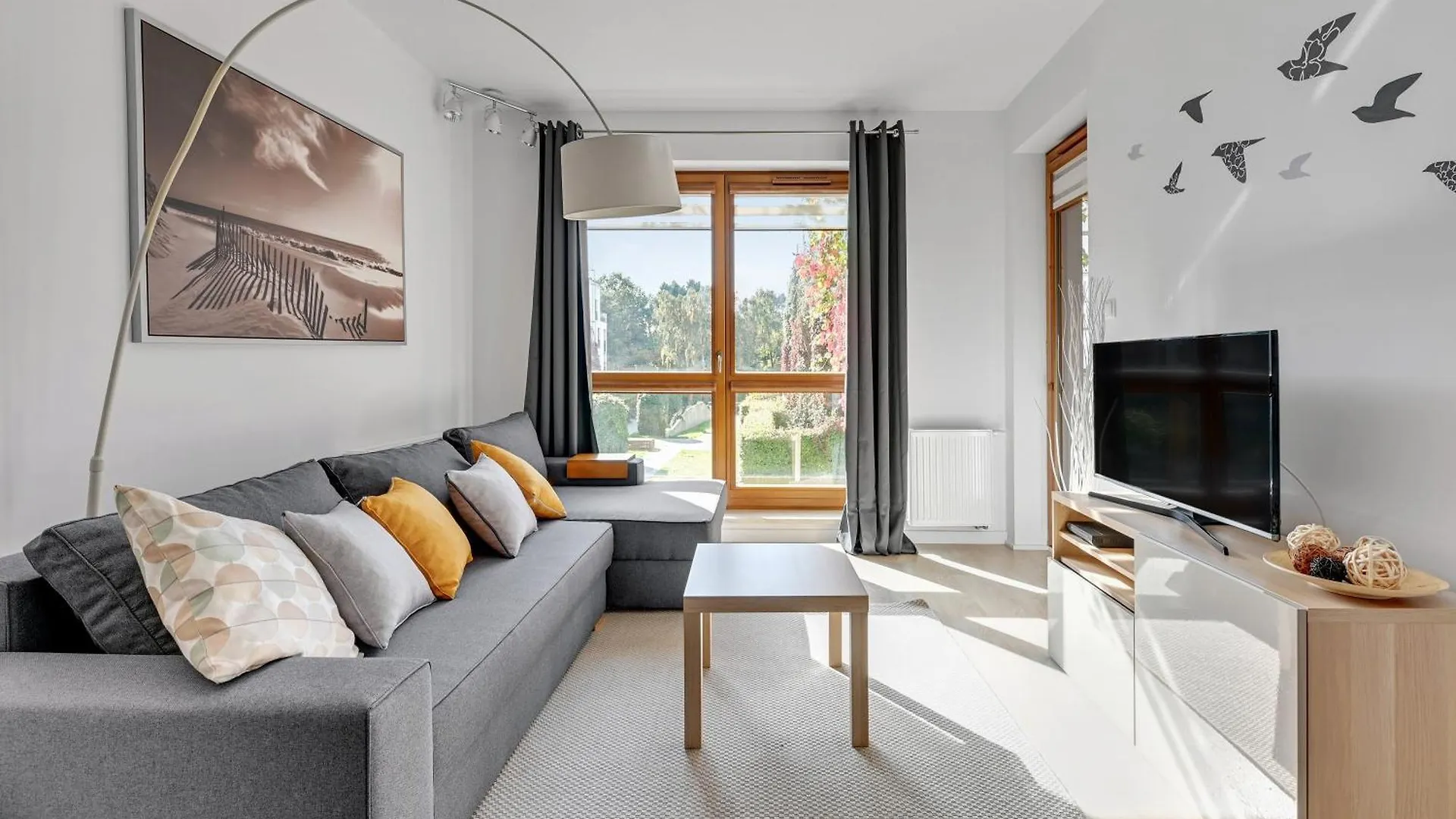 Dom & House - Apartamenty Nadmorski Dwor Danzica 0*,  Polonia