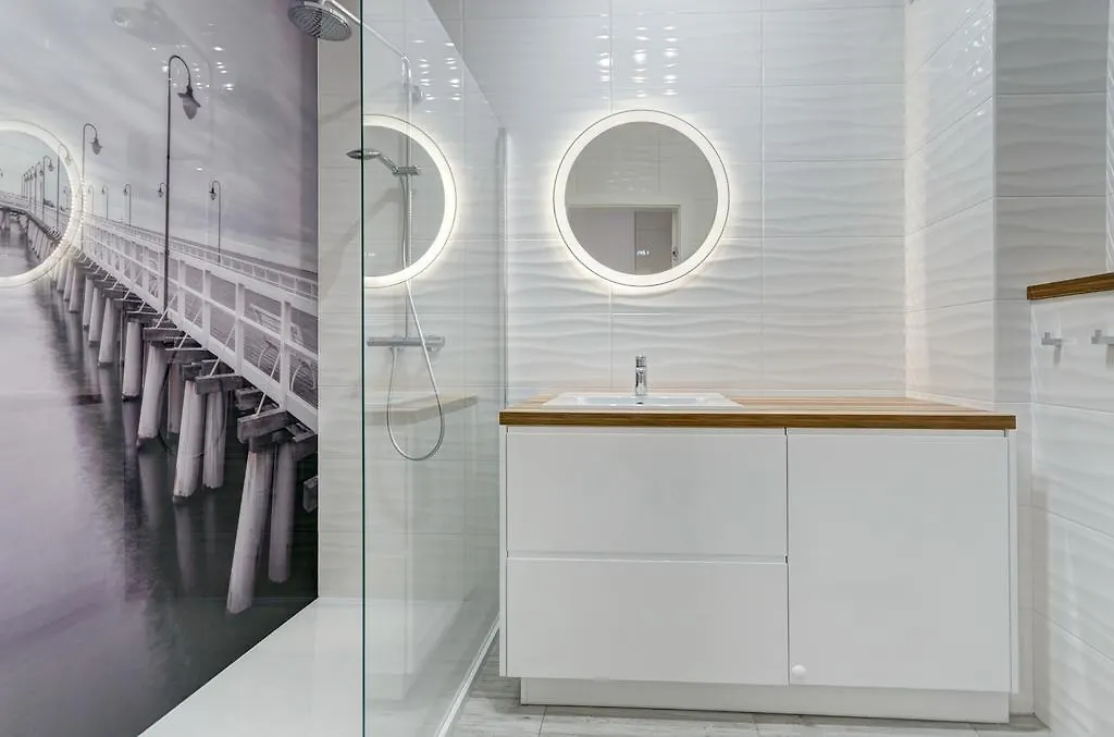 Dom & House - Apartamenty Nadmorski Dwor Danzica
