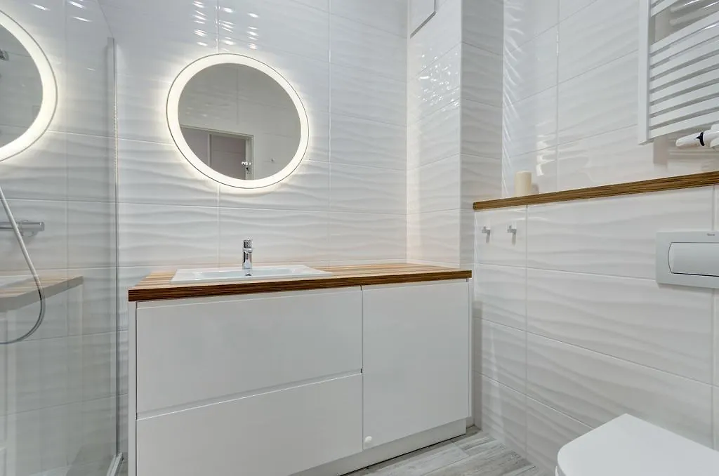 Dom & House - Apartamenty Nadmorski Dwor Danzica Appartamento